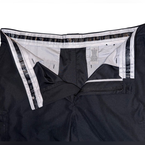 CALLAWAY GOLF SHORTS - Picture 4 of 5